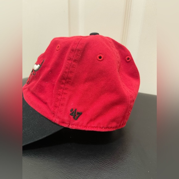 Chicago Bulls 47 Brand Adjustable Hat Baseball Cap Red - Picture 3 of 8